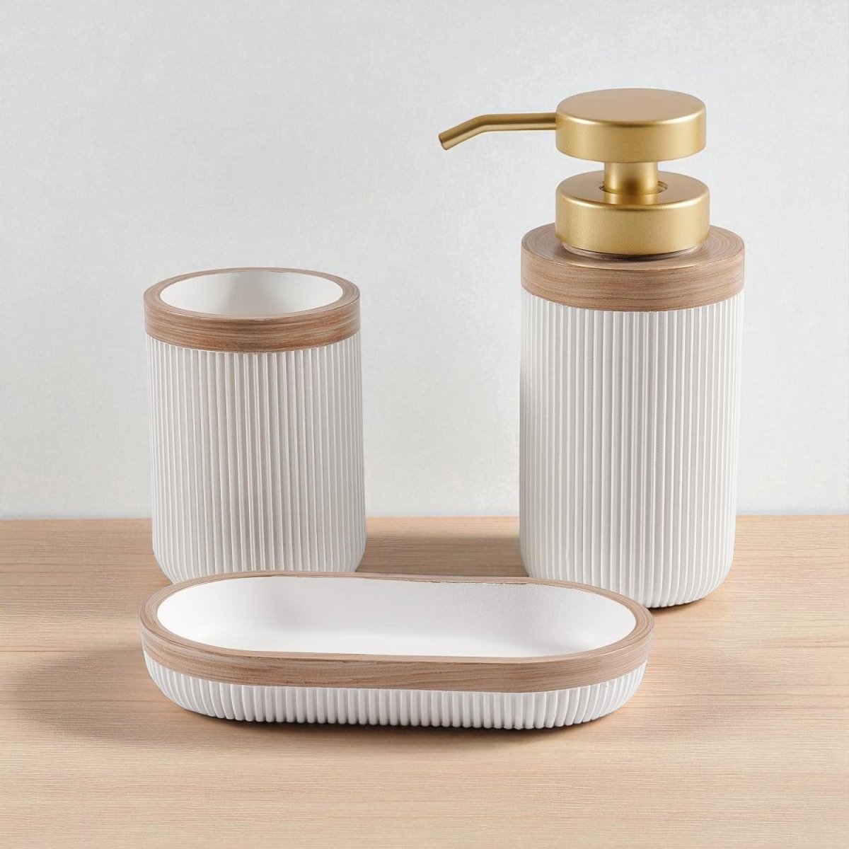 Badkamerset Modern met Dispenser en Houder voor Stijlvolle Badkameraccessoires 1