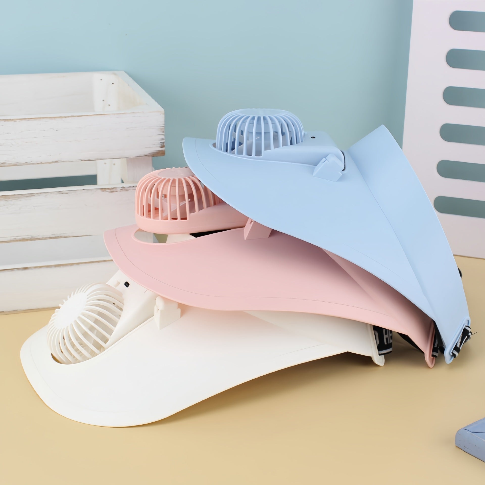 Dames Draagbare Nekventilator Lichtgewicht Ergonomisch Ontwerp met Instelbare Snelheden 2