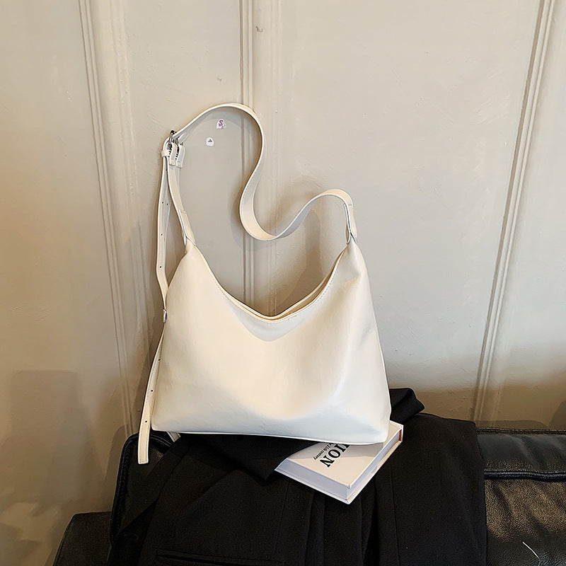 Dames Hobo Tas Minimalistisch Met Ruim Interieur en Verstelbare Schouderriem 6