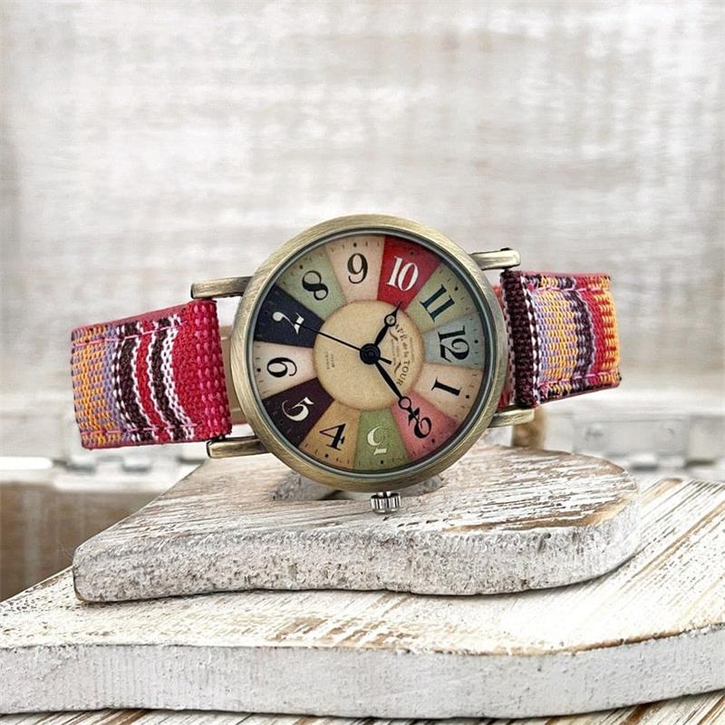 Dames Horloge Multicolor Regenboogpatroon Met Gevlochten Band 4
