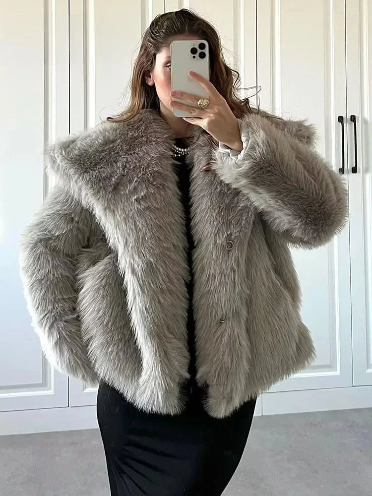 Dames Jack Chic Faux Bontstijl voor Koudere Dagen 4