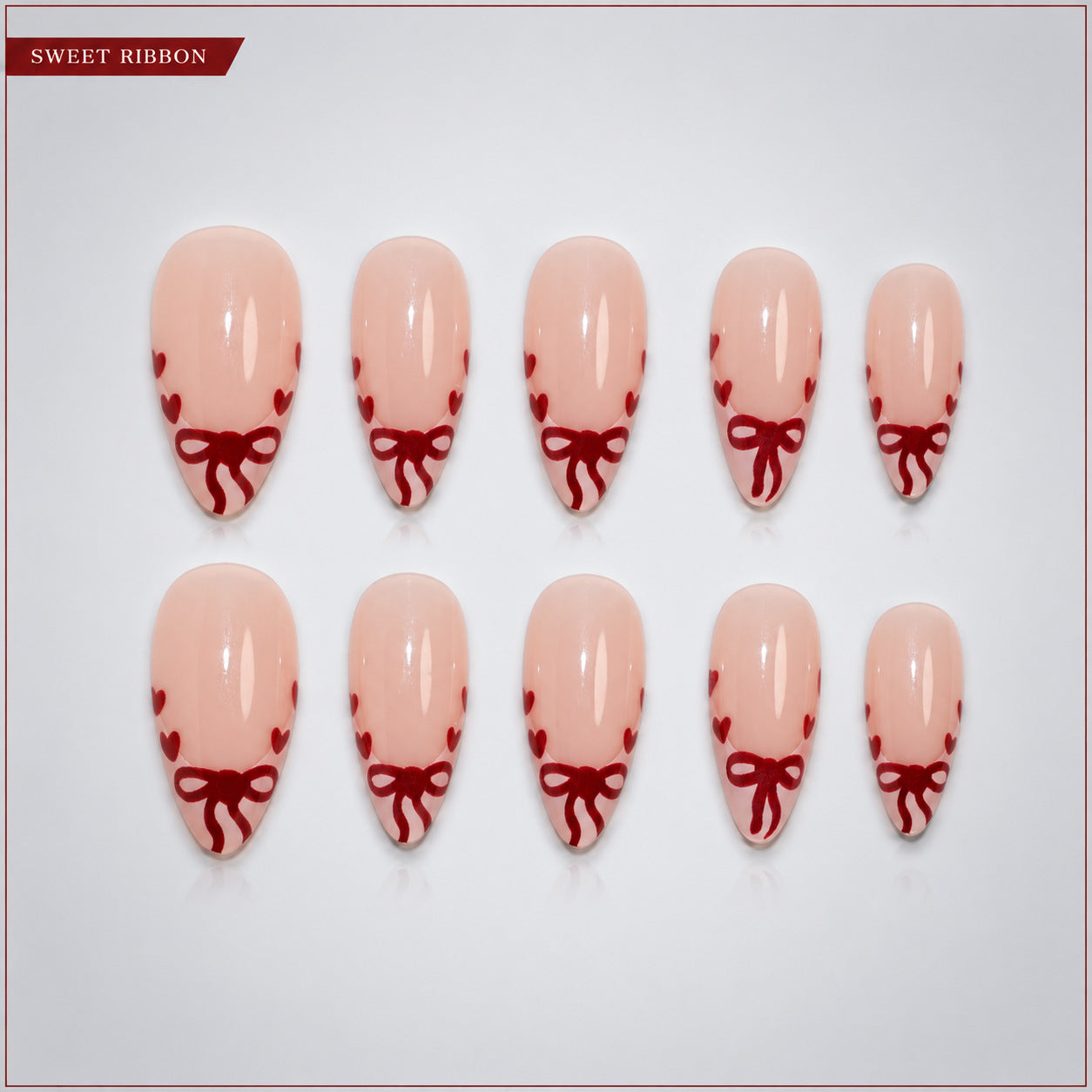 Dames Nageltips Met Rode Accenten Voor Diverse Gelegenheden 2