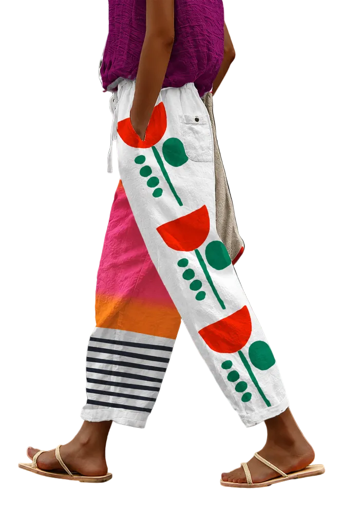 Damesbroek met unieke print en zakken met knoopsluiting. 0