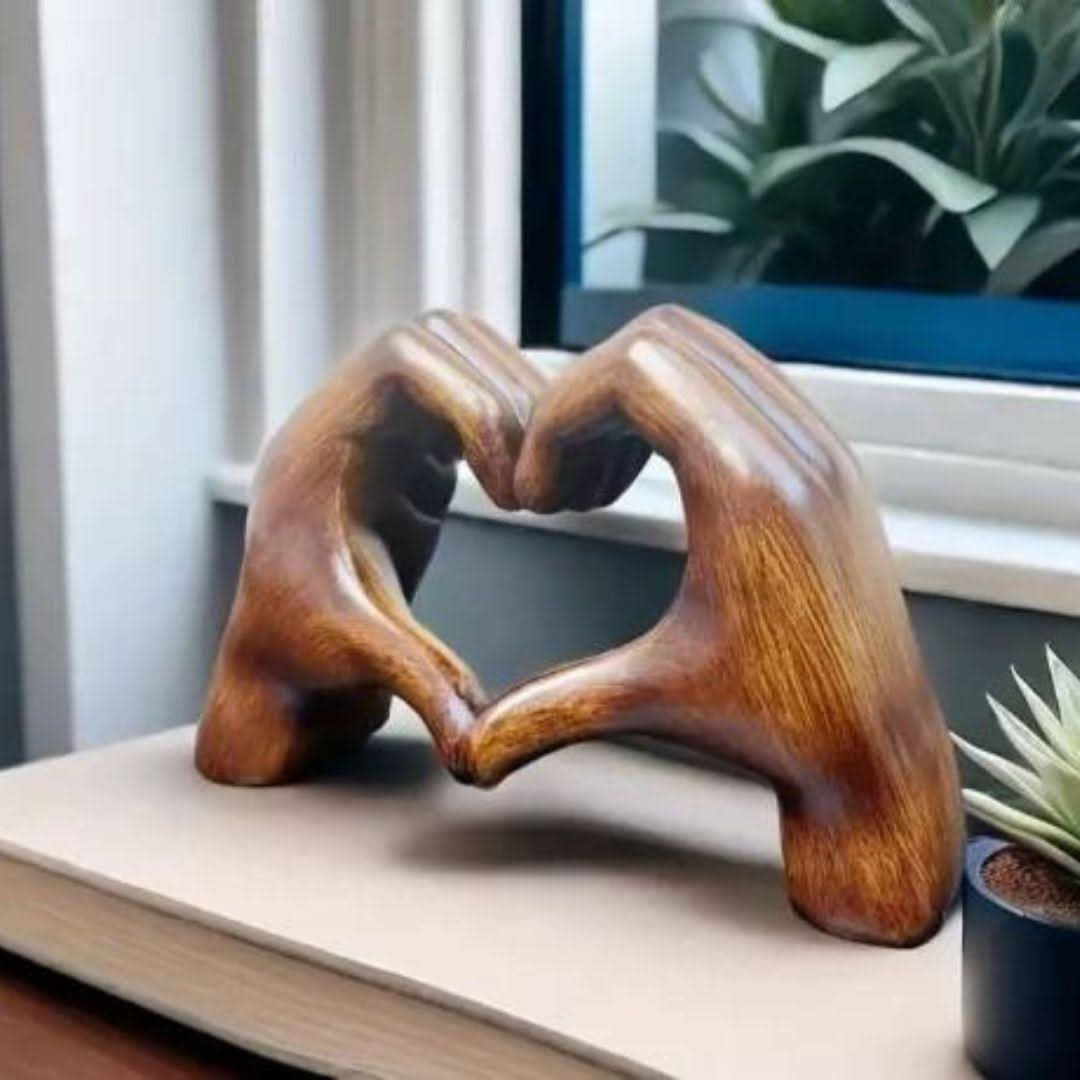 Decoratieve Houten Figuur Handgemaakt voor Warmte en Karakter in Huis 8