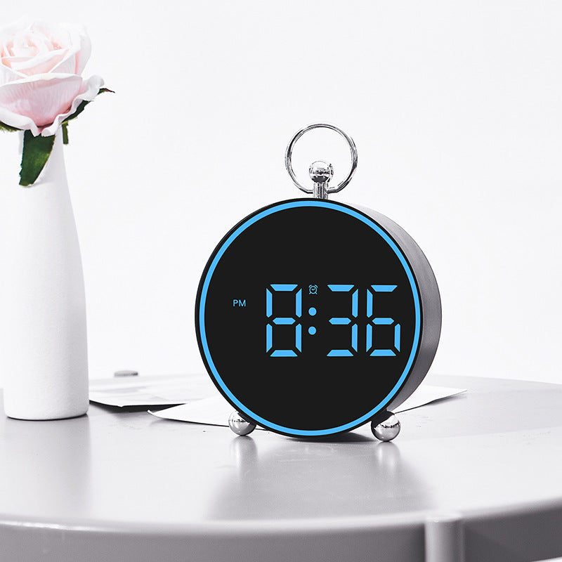 Digitale Wekker Met LED-Display Modern Design 1
