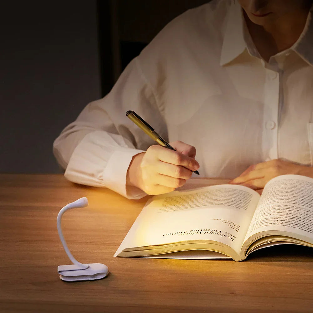 Draagbare Mini Boeklamp met Clip en Dimbare LED 3