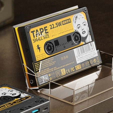 Draagbare Powerbank Retro Cassette Ontwerp 0
