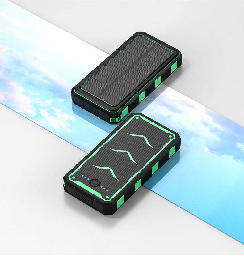 Draagbare Powerbank met Zonne-energie voor Avontuurlijke Activiteiten 7