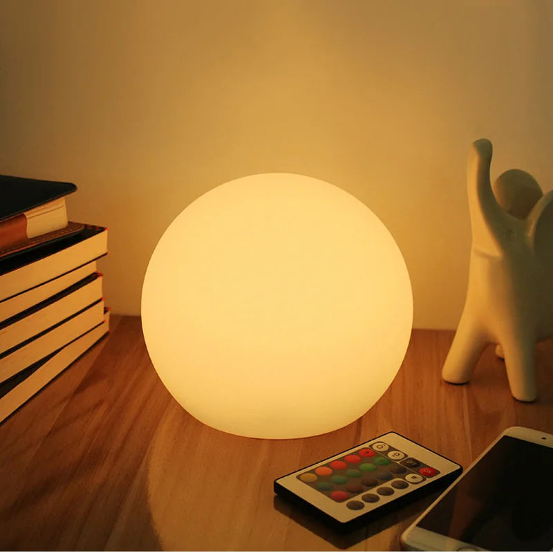 Dynamische LED Tafellamp AuraBall met Kleurverandering 2