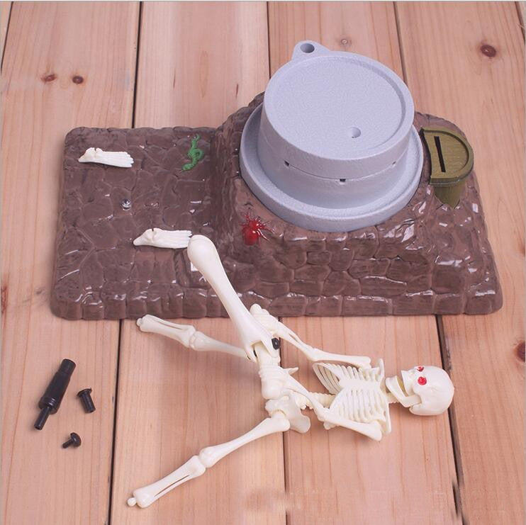Griezelige Muntautomaat met Skeletontwerp 2