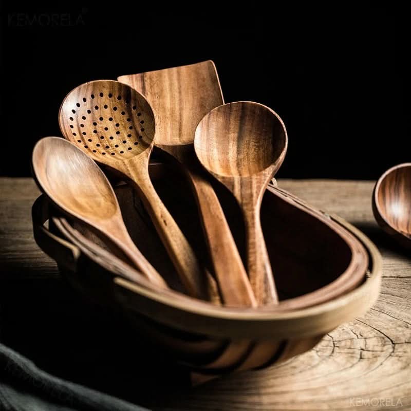 Keukengerei Set met Scandinavisch Design voor Koken en Serveren 4