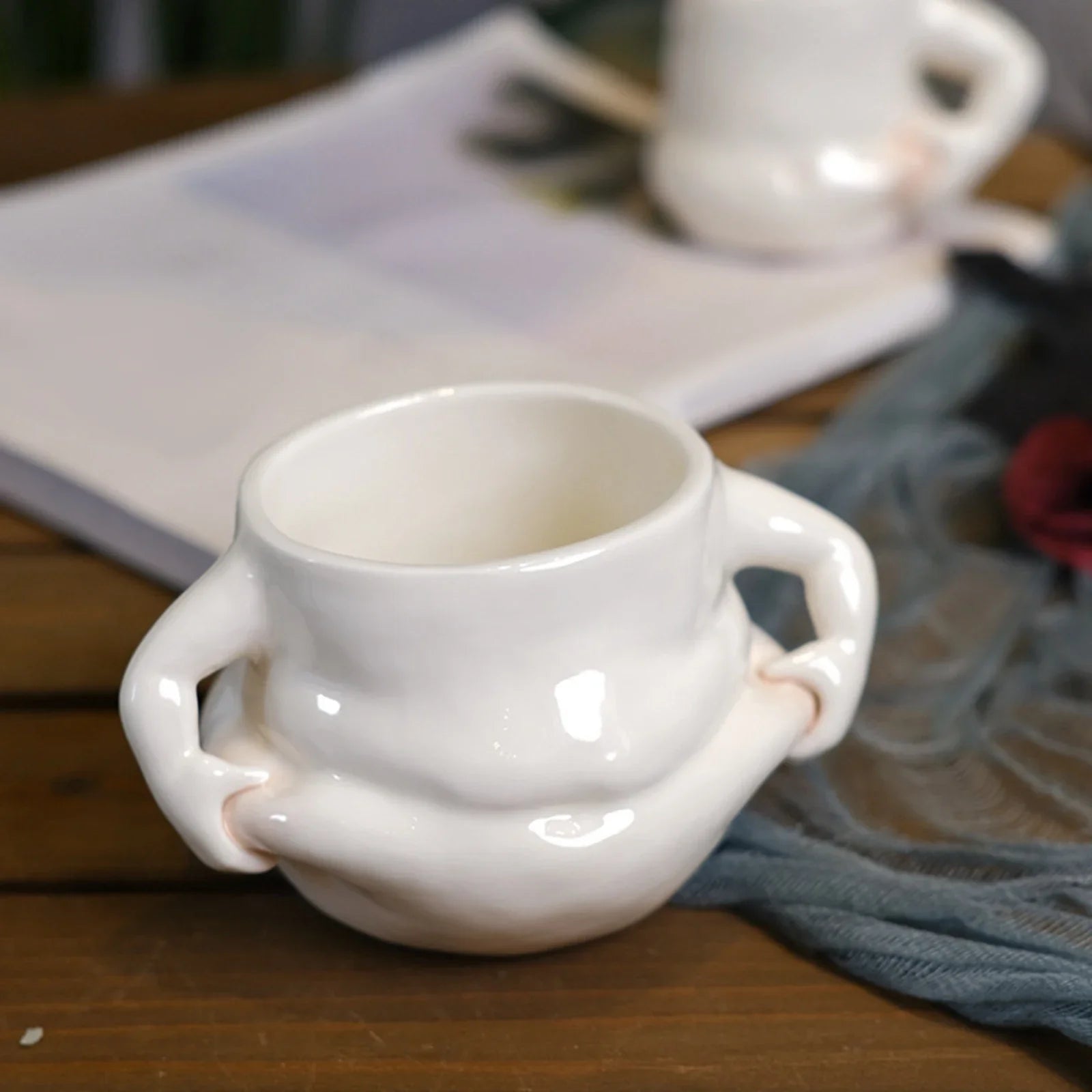 Koffiemok met Humoristische Handgrepen 2
