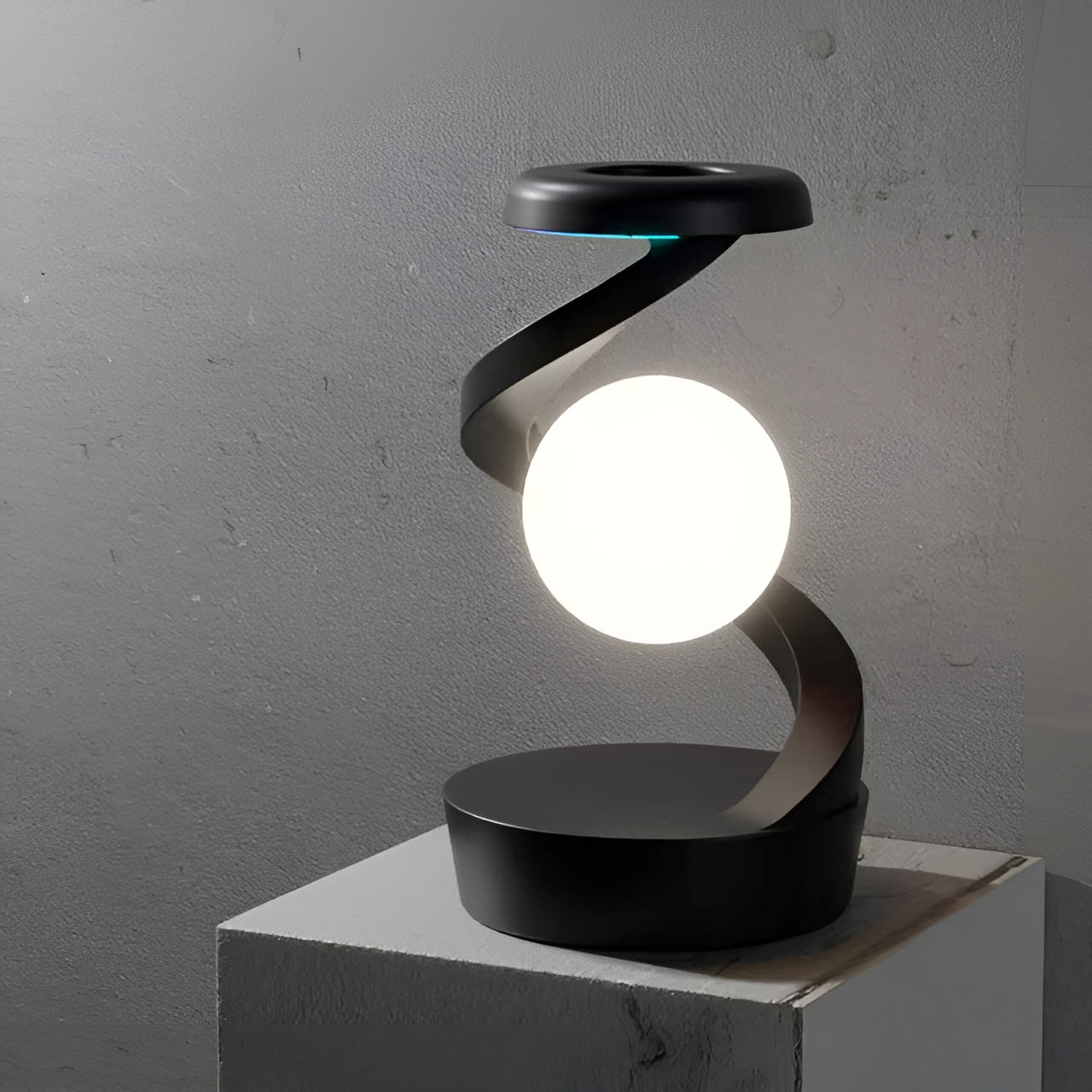 Moderne Lamp Met Draaibaar LED Verlichting 1