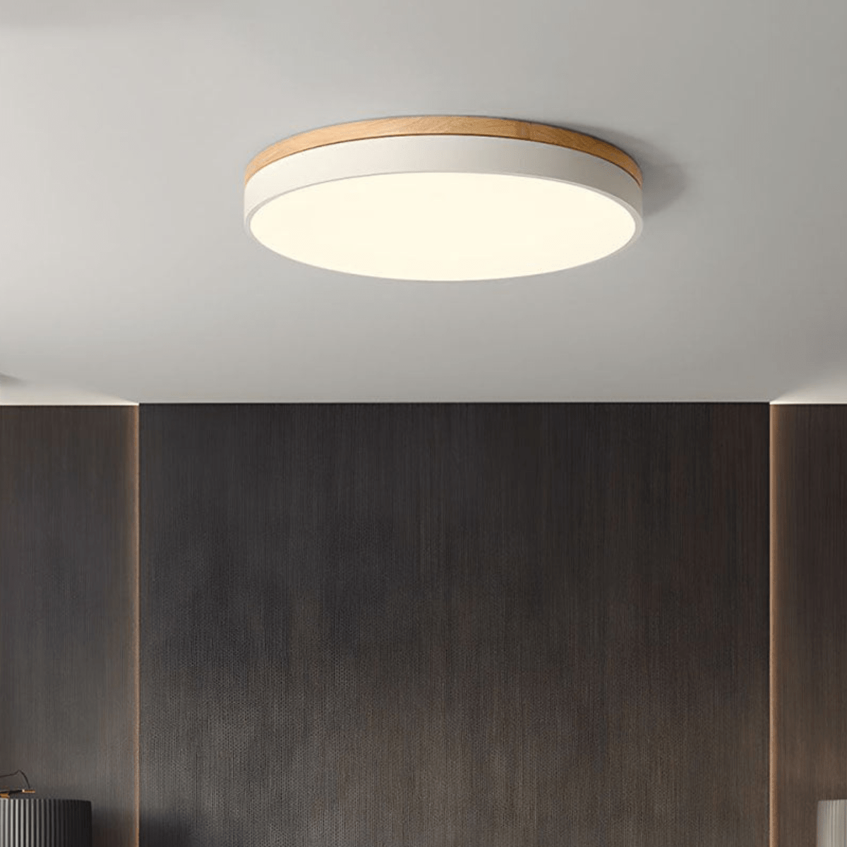 Plafondlamp met Natuurlijke Houtnerf en Groen Accent 1