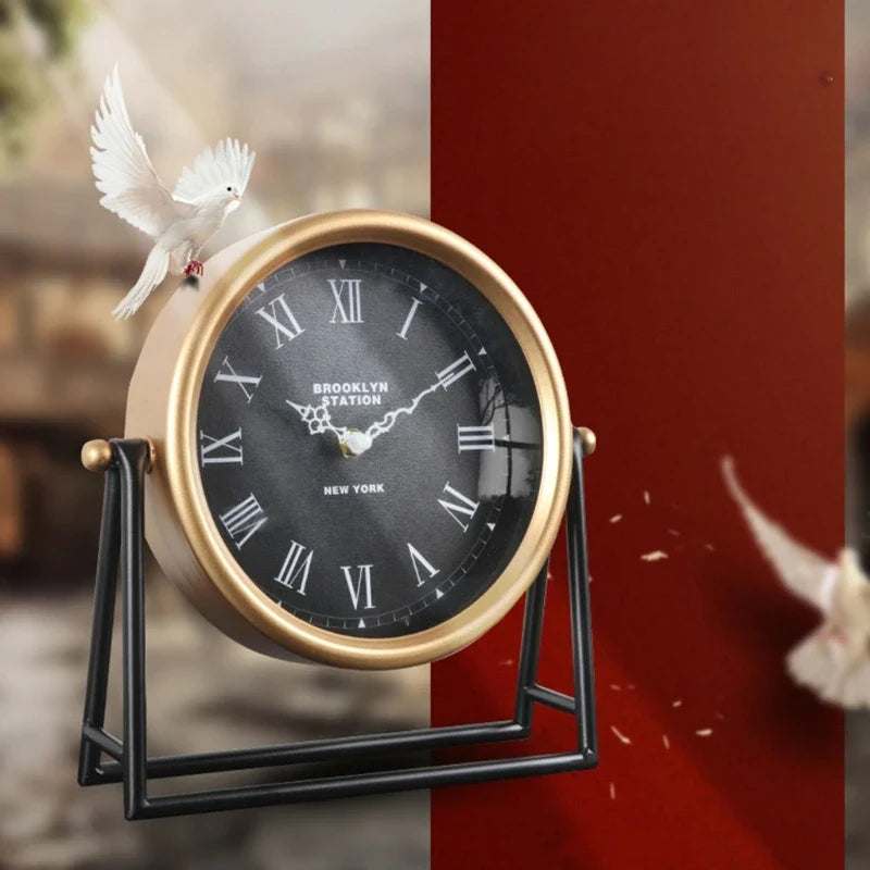 Retro Bureauklok Stille Quartz voor Thuis en Kantoor 1