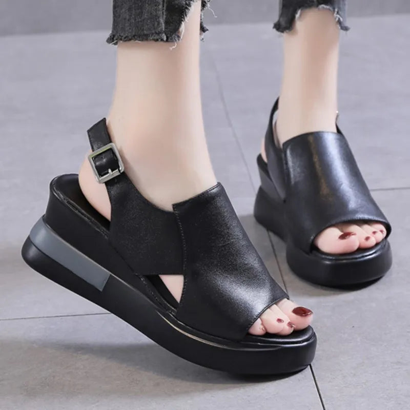 Open Teen Plateau Sleehak Sandalen