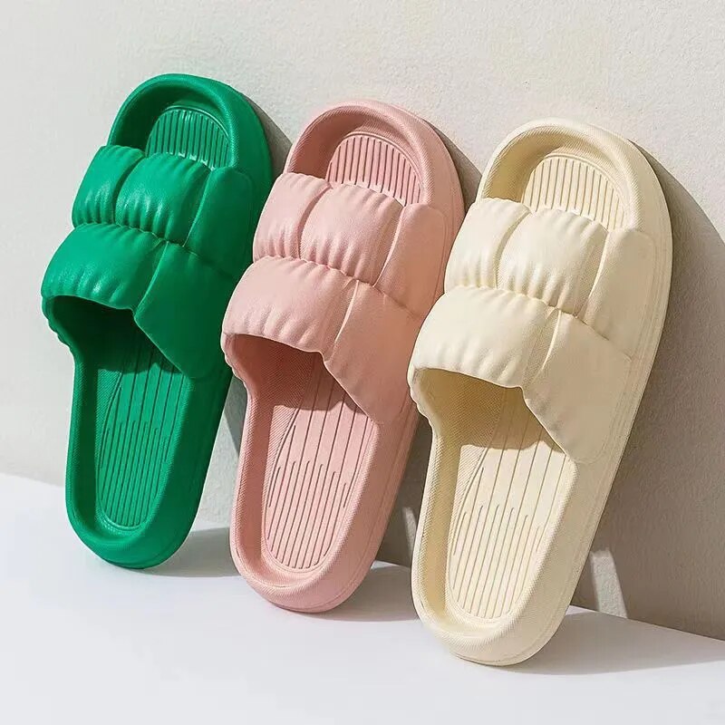 Wolk Comfort Slippers