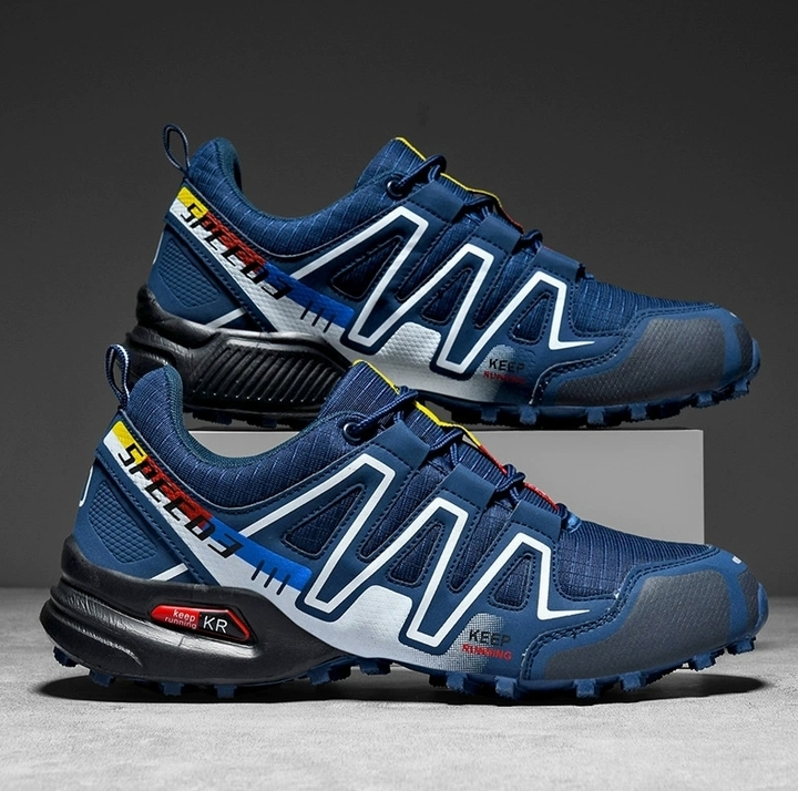 Stevige, waterbestendige wandelschoenen voor heren, geschikt voor buitenactiviteiten. 5