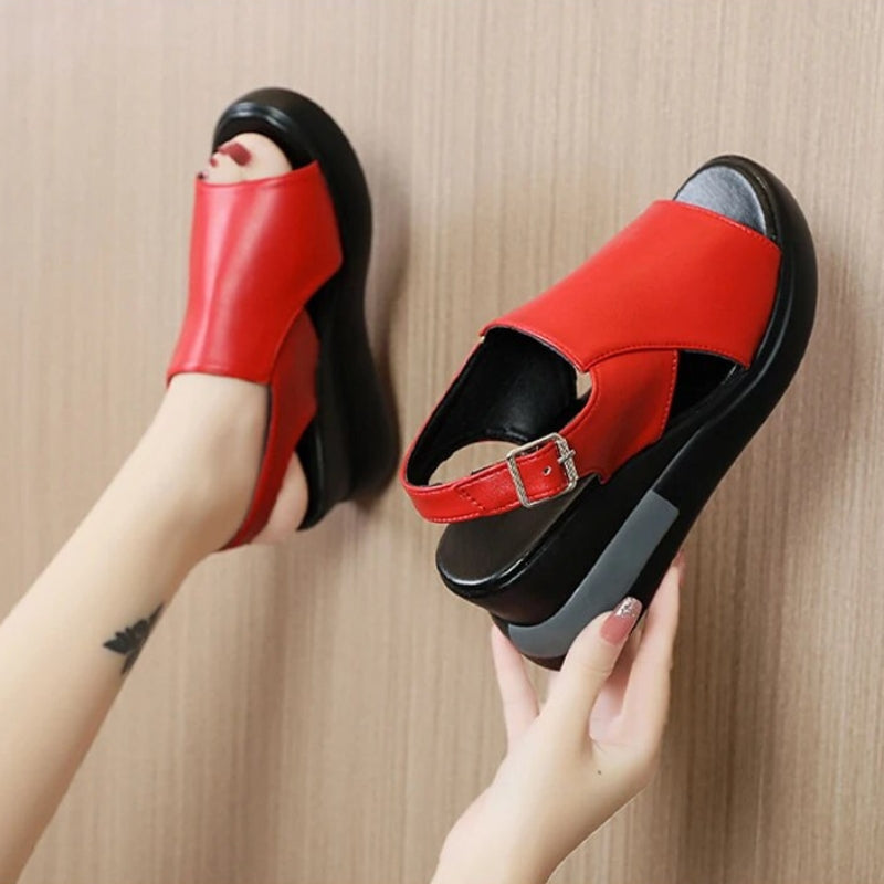 Open Teen Plateau Sleehak Sandalen