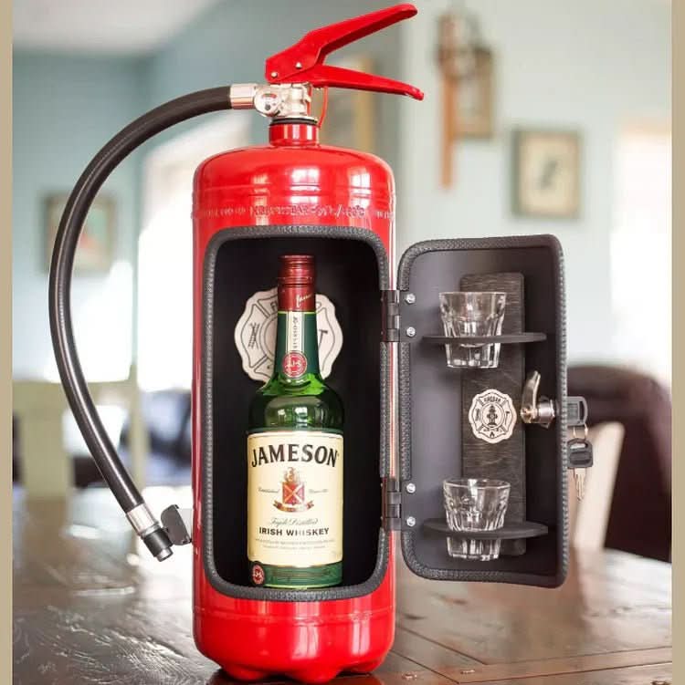 Verborgen Minibar Brandblusserontwerp Creatief en Functioneel 2