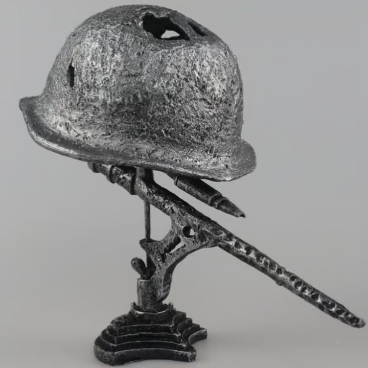 Vintage Tafellamp Helm Staal 4