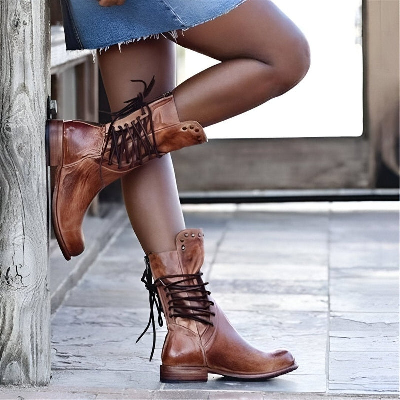 Vrouwen Mid-Calf Boots met Studs en Vintage Afwerking 1