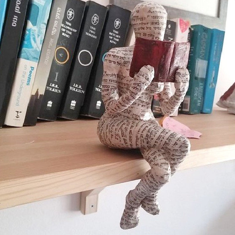 Vrouwenbeeld Lezend Ornament Voor Thuisdecoratie 2