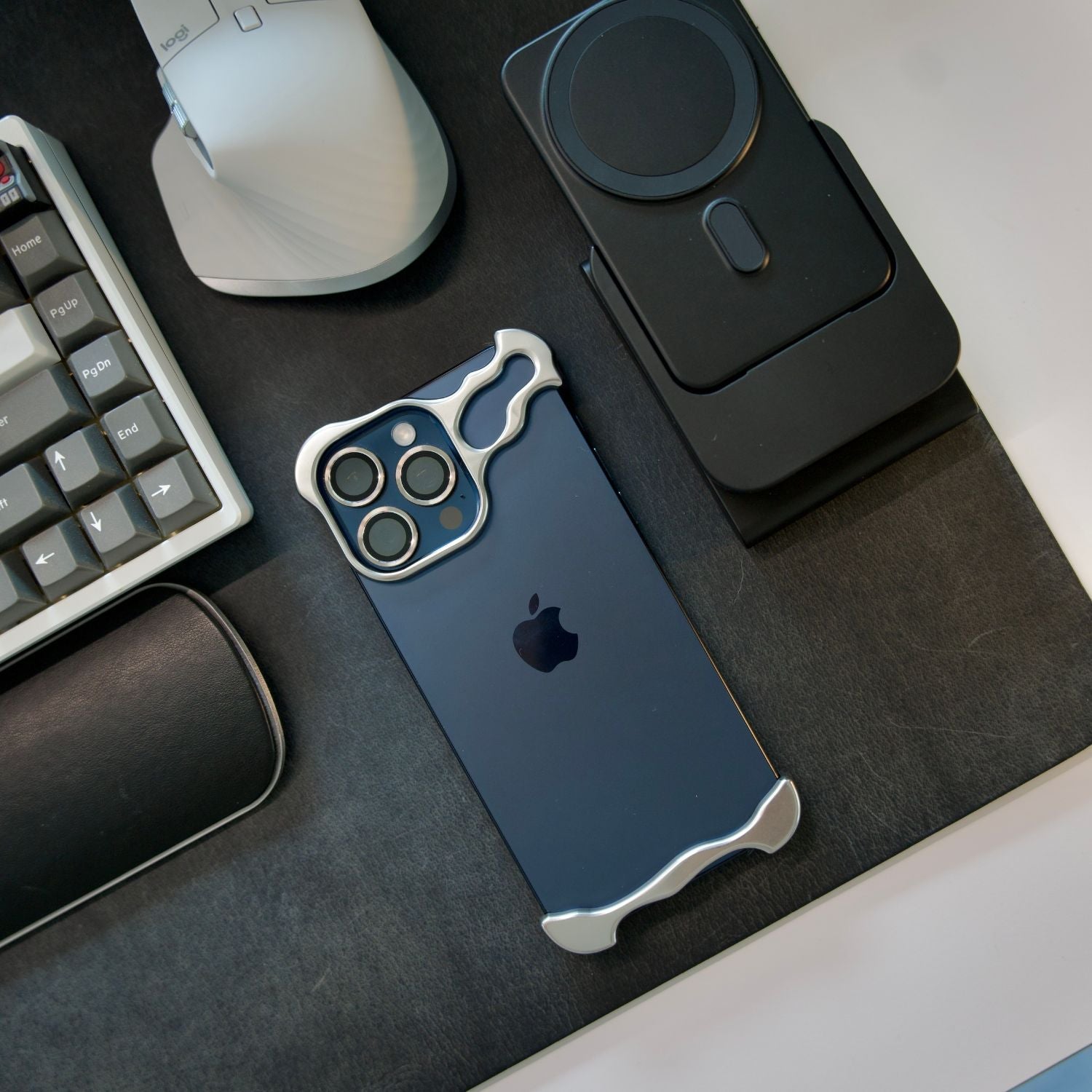 iPhone 14 Hoesje Ultraslank en Beschermend voor iPhone 12/13/14 Serie 5
