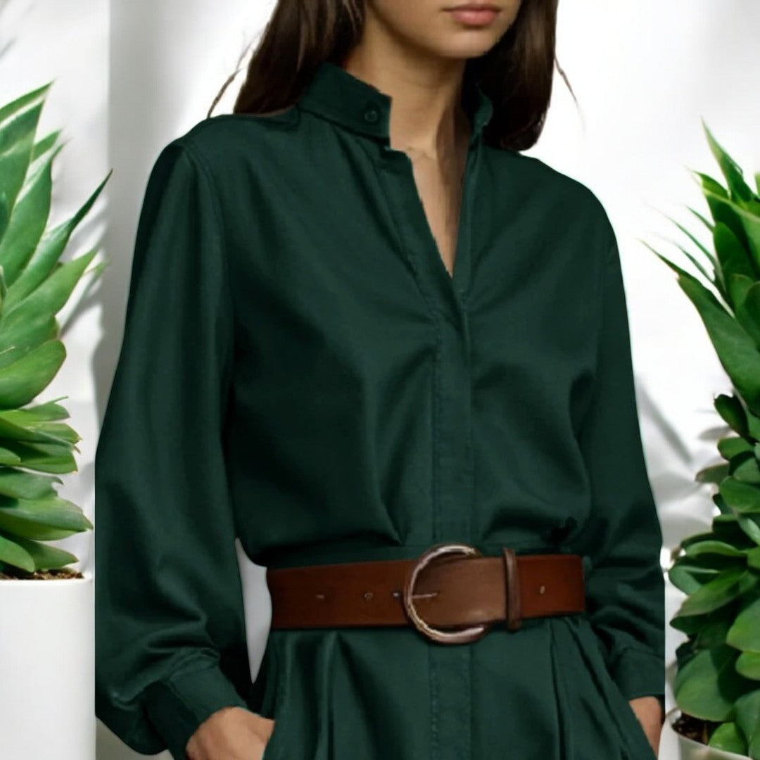 Damesblouse met knoopjes en pofmouwen