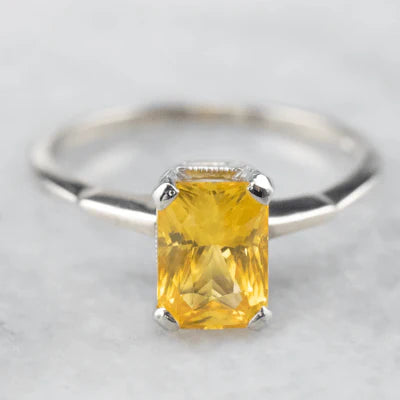 November Geboortesteen Ring