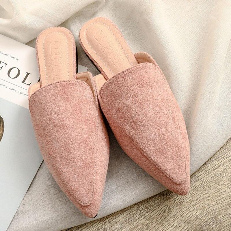 Vrouwentule van puntig suède