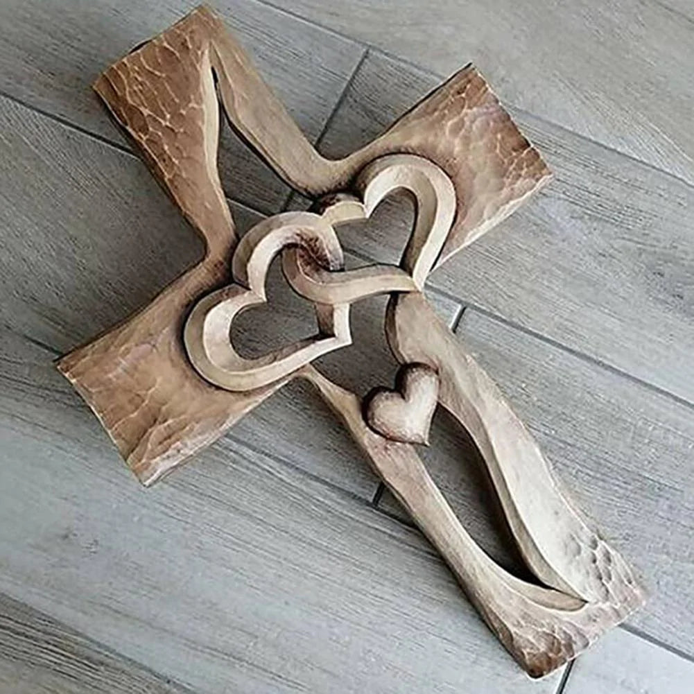 Verstrengelde Harten | Gesneden Houten Kruis