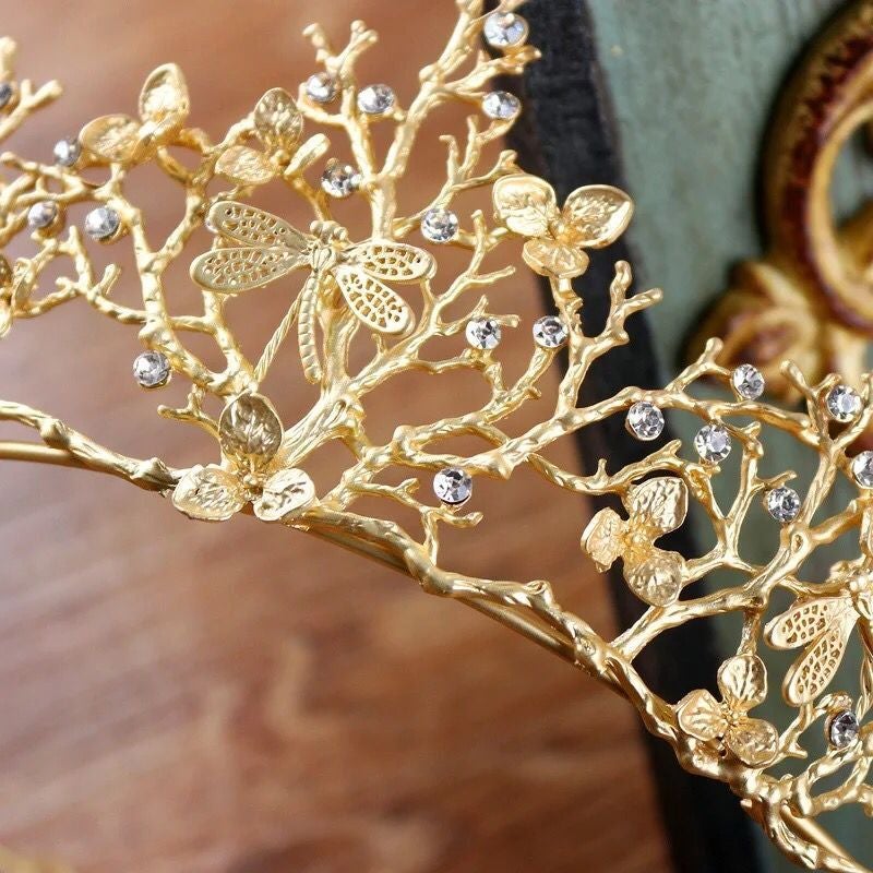 Goud Dragonfly Woodland Gatherer Kroon