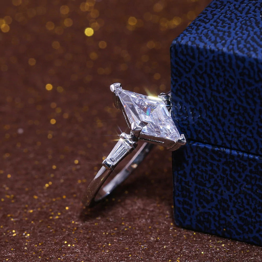 Horse Eye Solitaire Verlovingsring
