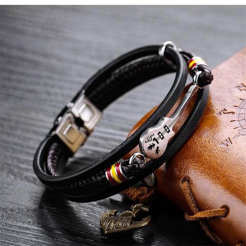 Limited Edition Gitaar Leren Armband