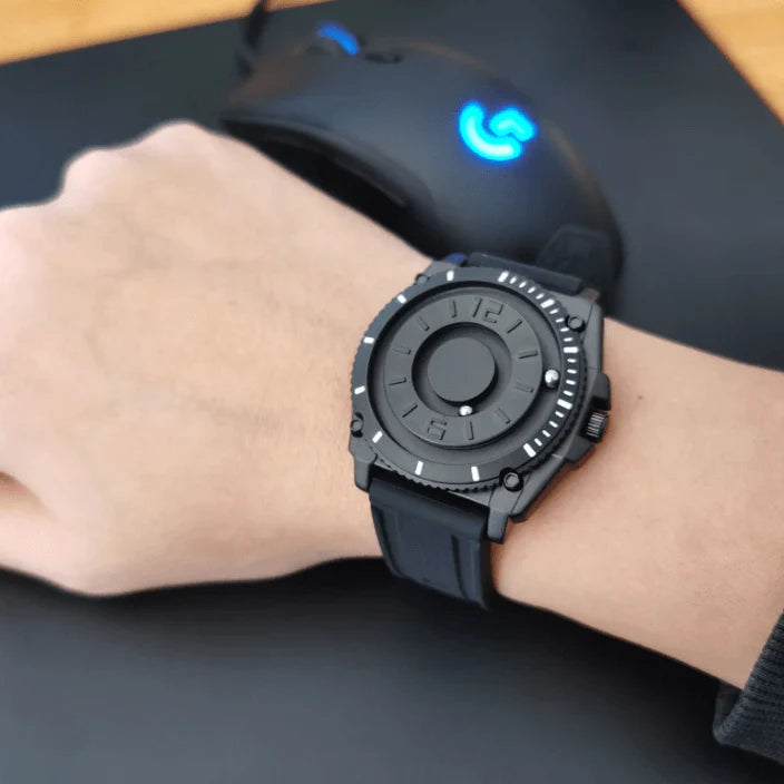 Eutour | Magnetisch Kogelhorloge