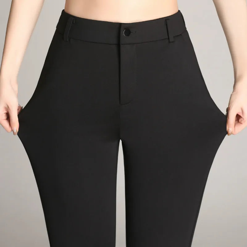 Slanke Uitlopende High Waist Broek - Laat je figuur stralen