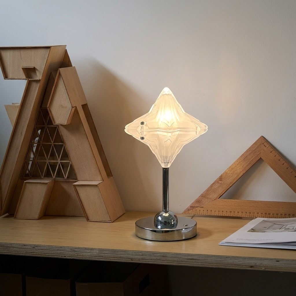 Bordlamp met Sculpturaal Sterrenontwerp 0