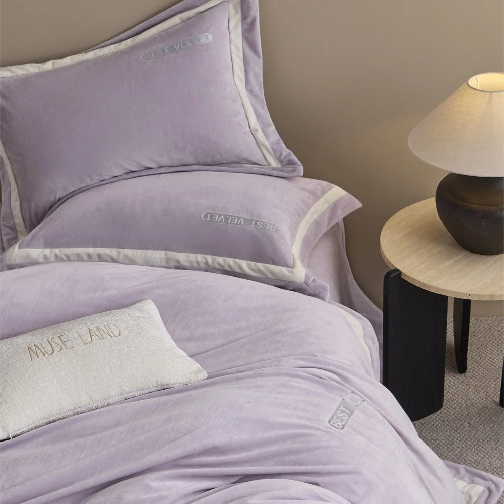 Dames Beddengoedset Fluweel met Contrasterende Bies 4