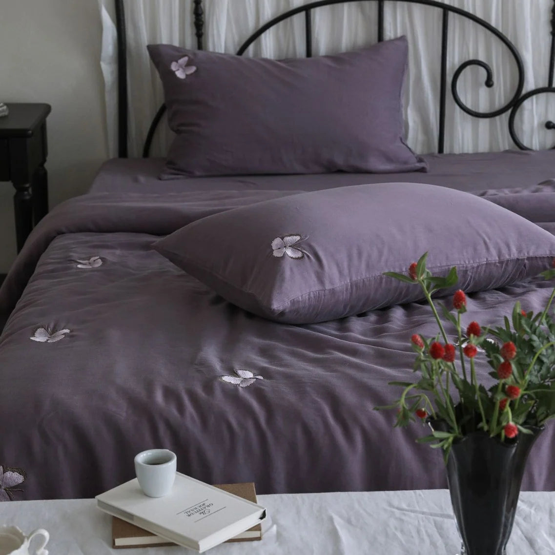 Dames Beddengoedset Met Geborduurde Aquarelbloemen 2