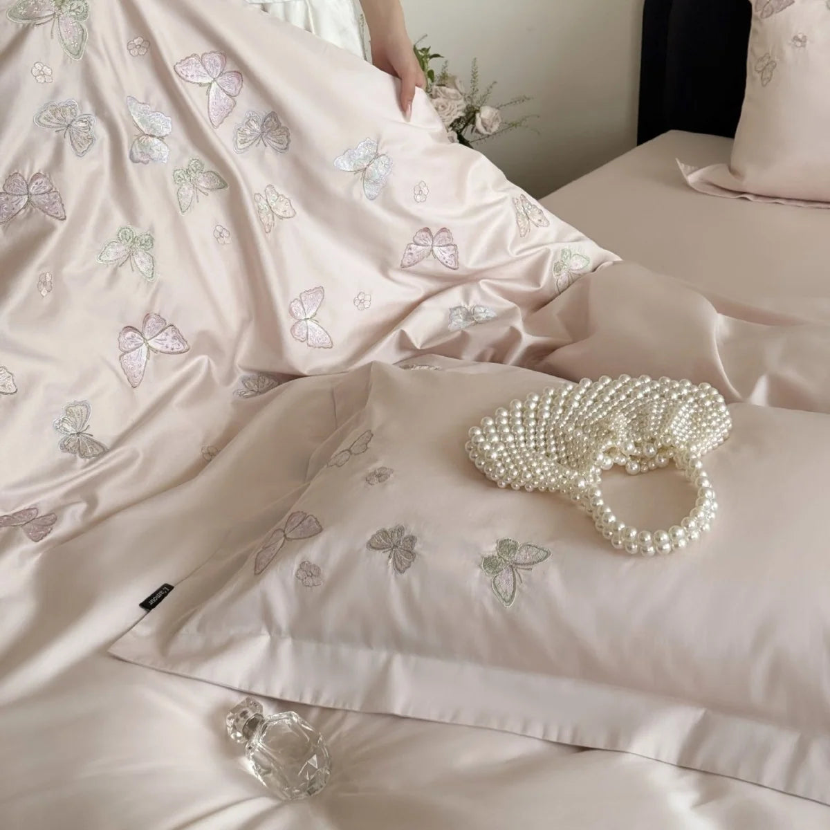 Dames Beddengoedset Vlinderborduurwerk Elegant 3
