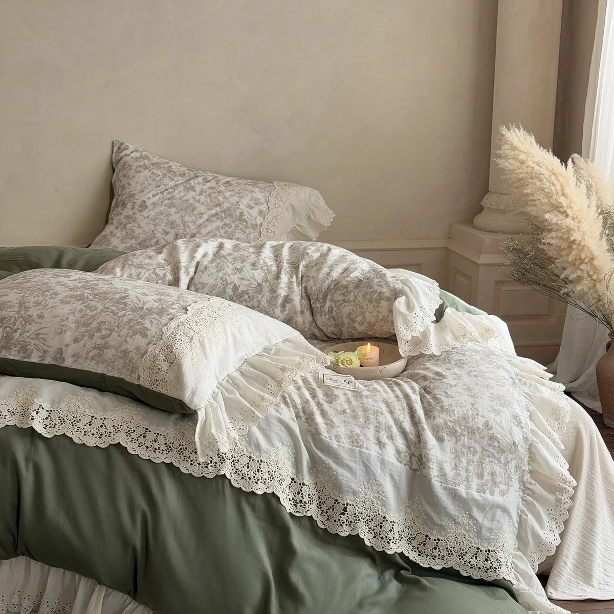 Dames Beddenset Vintage Kant en Ruches Design 2