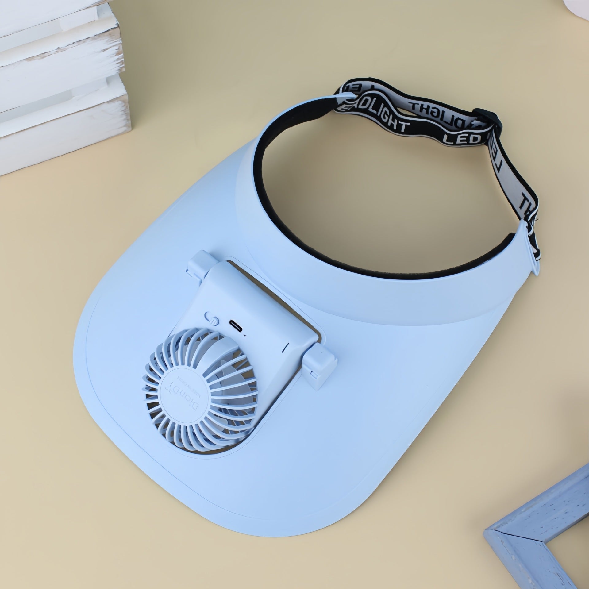 Dames Draagbare Nekventilator Lichtgewicht Ergonomisch Ontwerp met Instelbare Snelheden 4