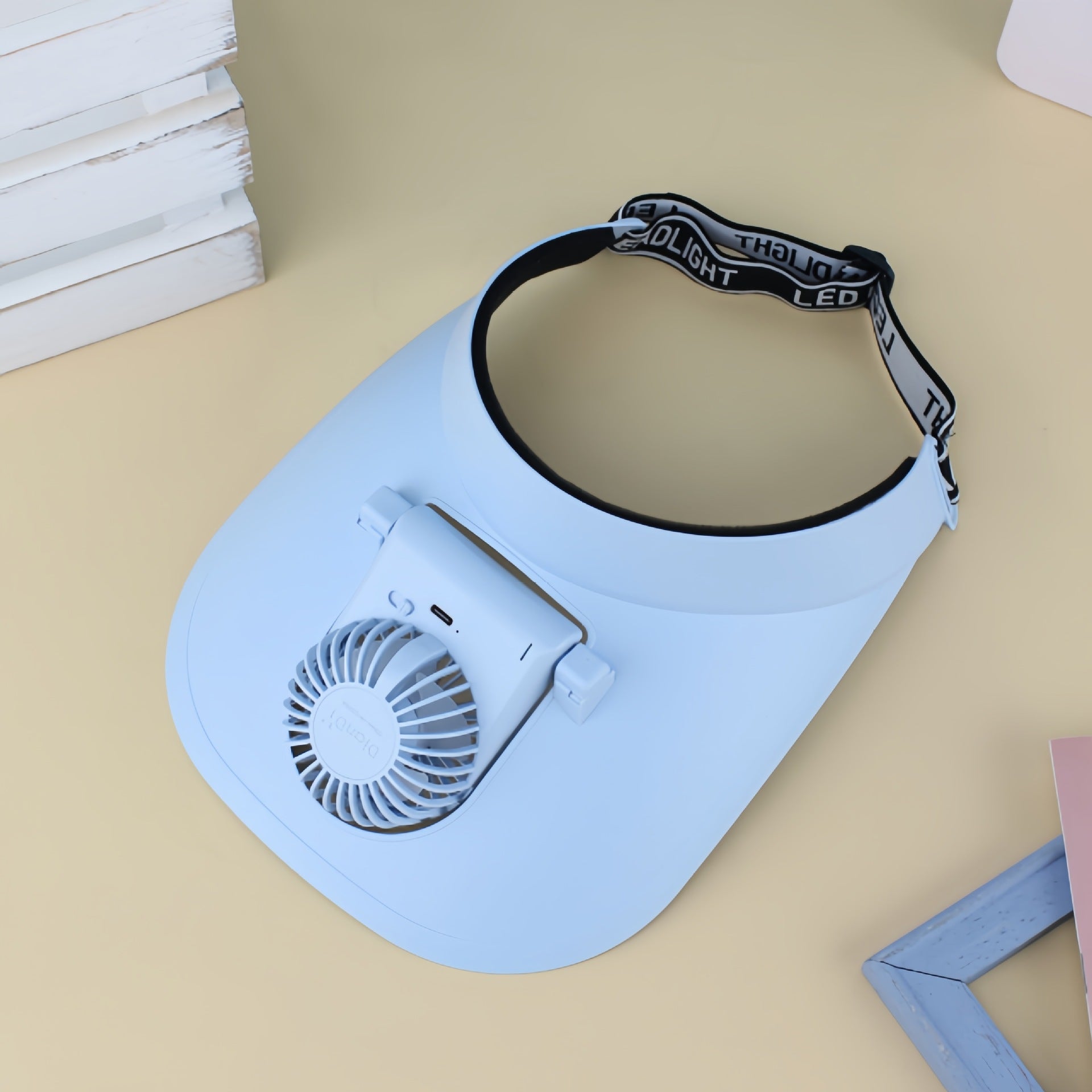 Dames Draagbare Nekventilator Lichtgewicht Ergonomisch Ontwerp met Instelbare Snelheden 9