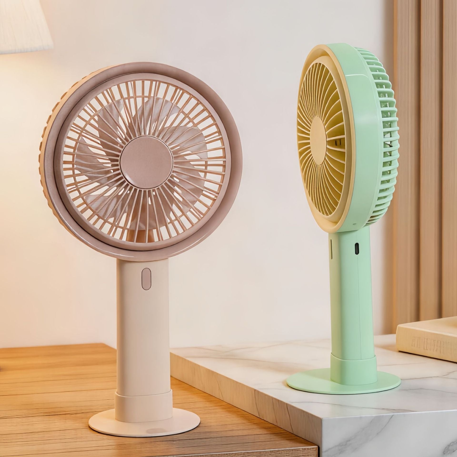 Dames Draagbare Tafelventilator met USB Oplaadfunctie 2