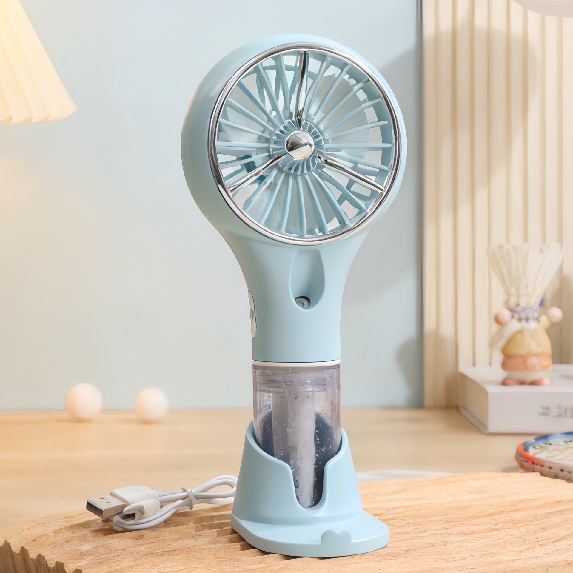 Dames Draagbare Ventilator met Sprayfunctie Lichtgewicht Ergonomisch 4