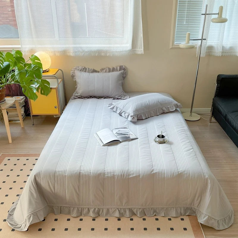 Dames Gewatteerde Sprei Set Met Ruches 9