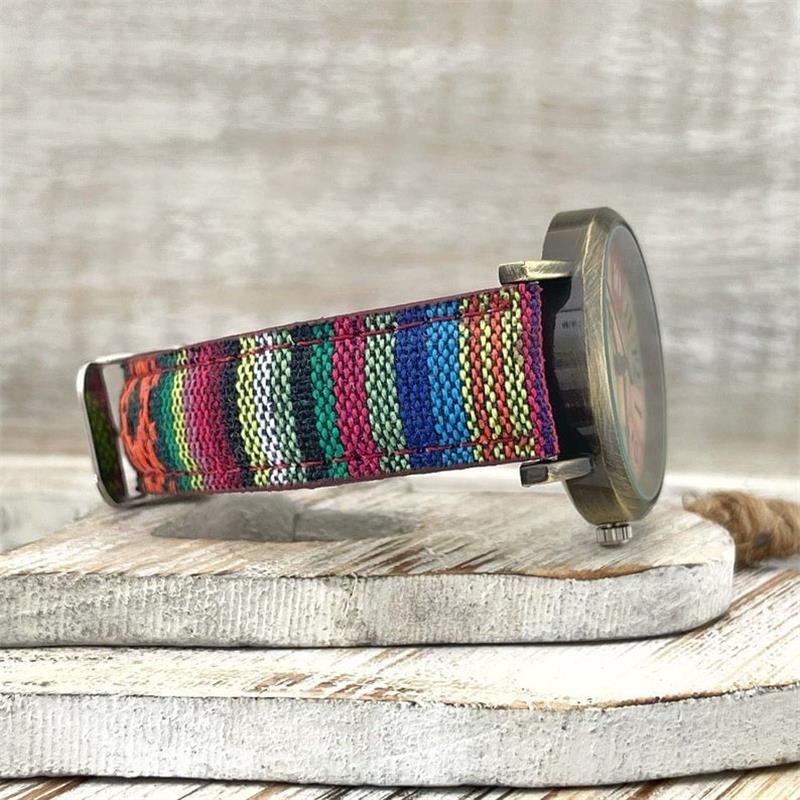 Dames Horloge Multicolor Regenboogpatroon Met Gevlochten Band 1