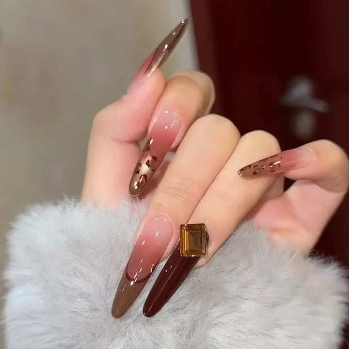 Dames Nagels Set Stiletto Design Met Artistiek Ontwerp 0