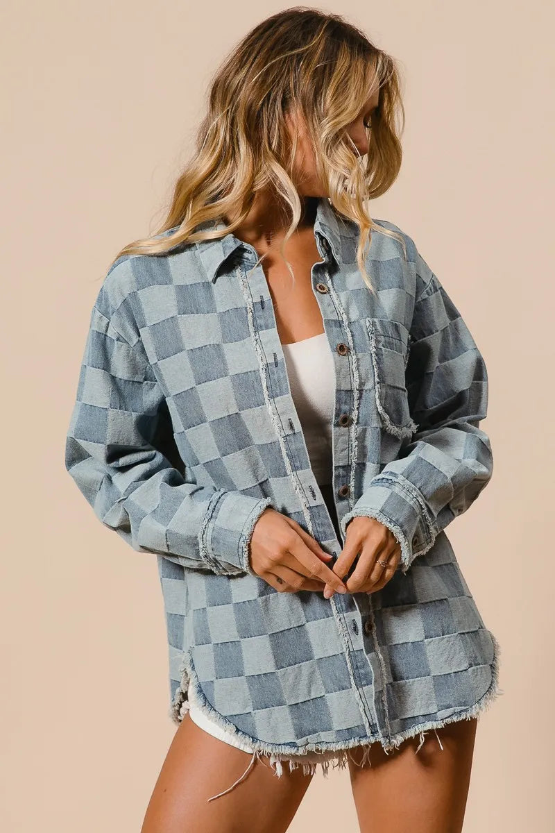 Dames Oversized Denim Blouse met Gerafelde Randen en Ruitpatroon 8